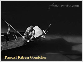 photo venise - gondolier.jpg